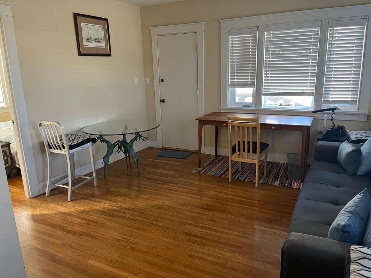Cozy One Bedroom Los Angeles